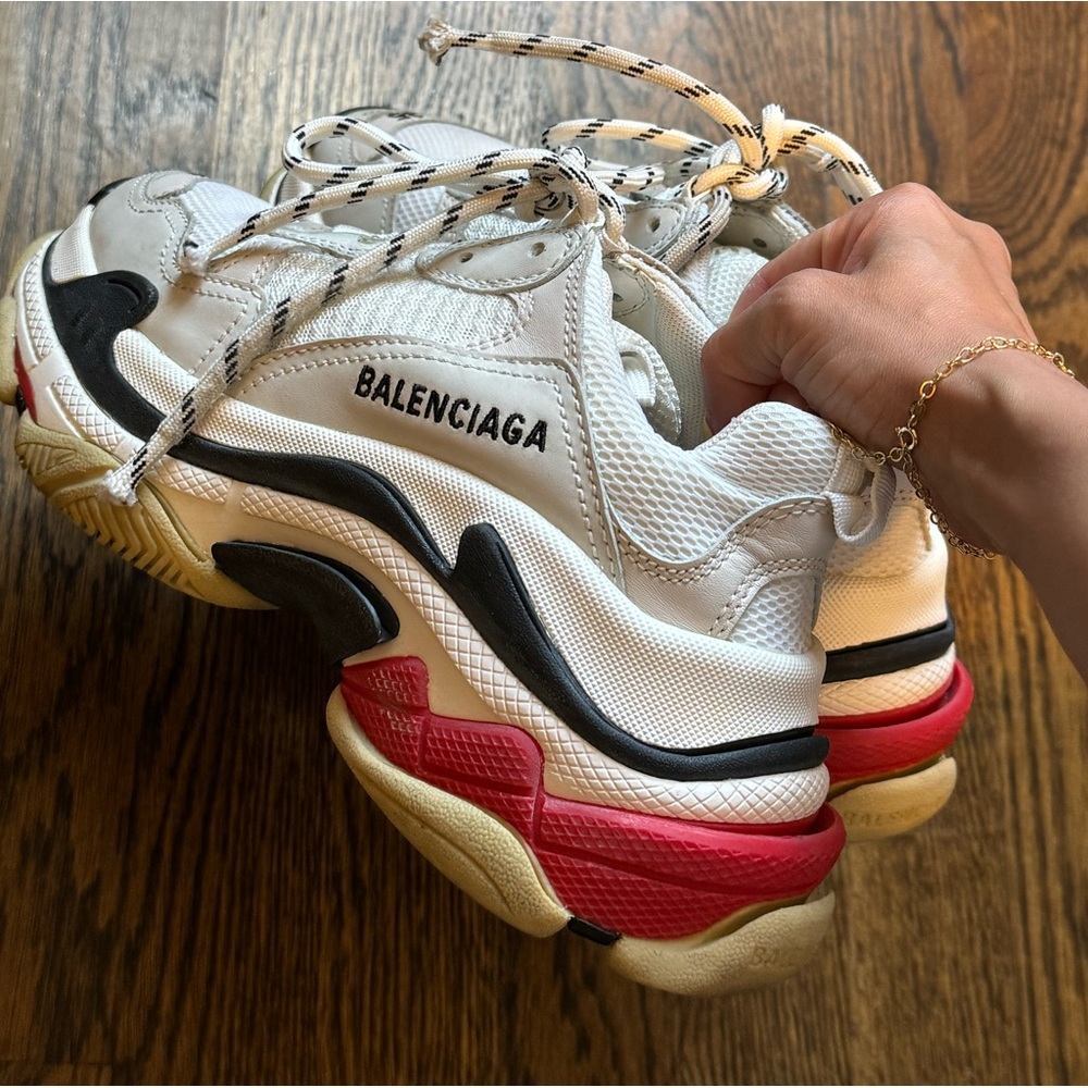 Balenciaga Triple S sneakers perfect condition